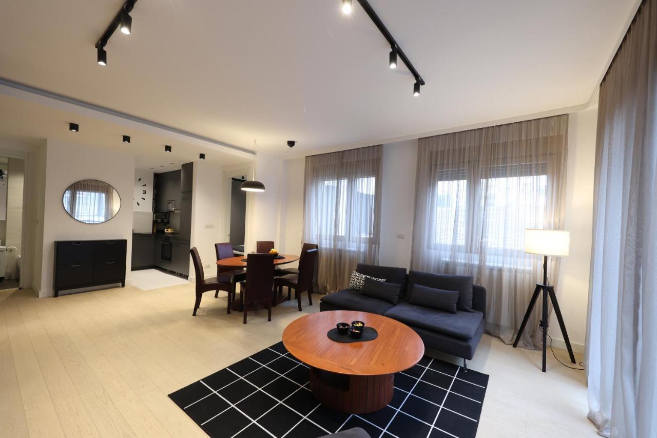 Modern Apartment In The Heart Of Belgrad Exterior foto